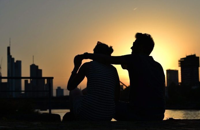 ATARDECER EN FRÁNCFORT